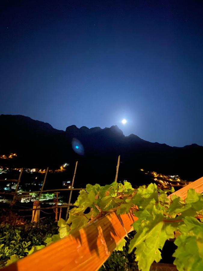 Residenza Antico Borgo Del Pozzo Aparthotel Tramonti Bagian luar foto
