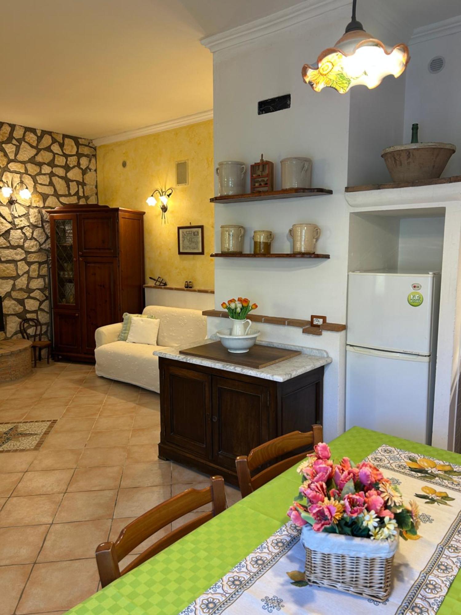 Residenza Antico Borgo Del Pozzo Aparthotel Tramonti Bagian luar foto