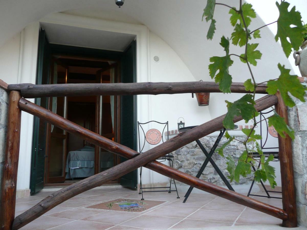 Residenza Antico Borgo Del Pozzo Aparthotel Tramonti Bagian luar foto